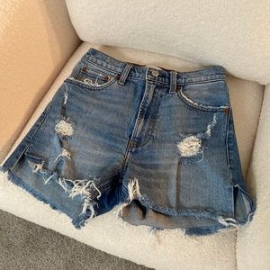 Abercrombie High Rise 4inch Short